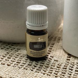 Young Living Essential Oil Vanilla 5 ml, new sealed